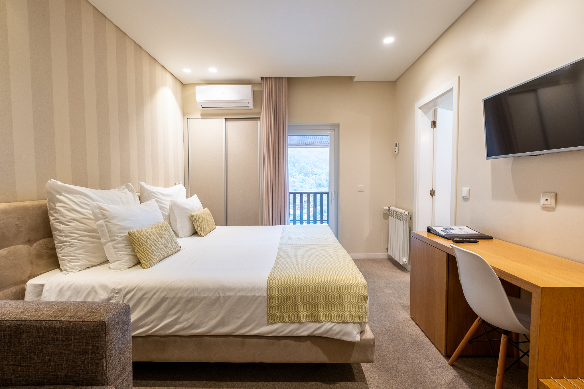 hotel-geres-escapadinha-romantica-adelaide -hotel-111